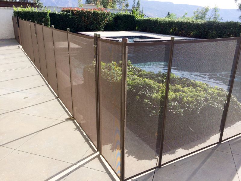 Child-safe Mesh Pool Barrier